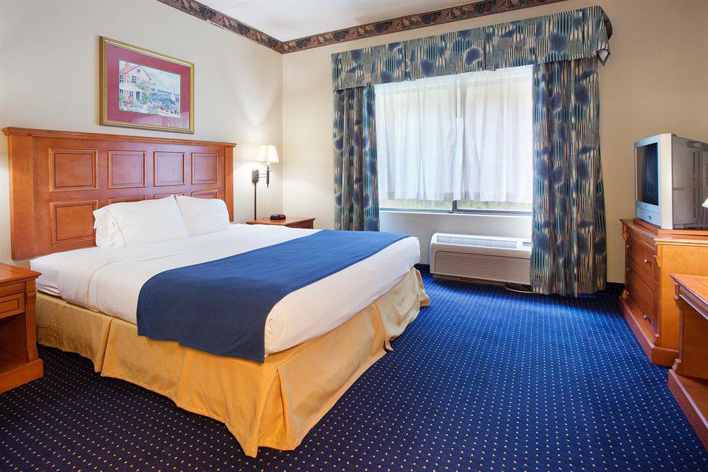 Savannah Gateway Hotel & Suites Georgetown ห้อง รูปภาพ