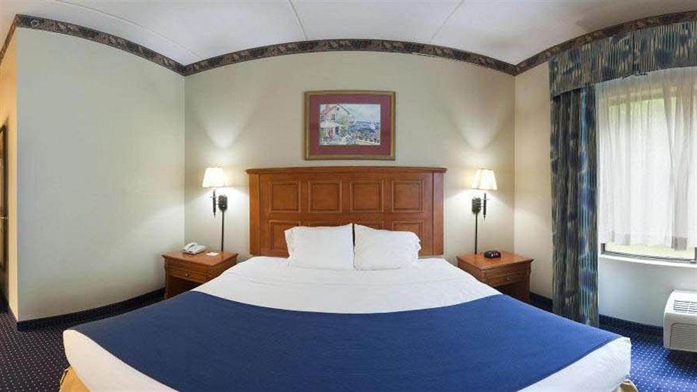 Savannah Gateway Hotel & Suites Georgetown ภายนอก รูปภาพ
