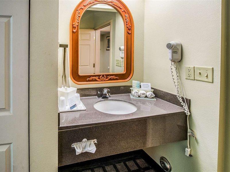 Savannah Gateway Hotel & Suites Georgetown ภายนอก รูปภาพ