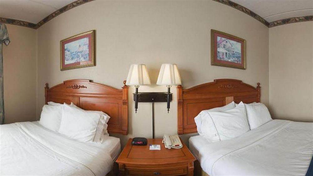 Savannah Gateway Hotel & Suites Georgetown ภายนอก รูปภาพ