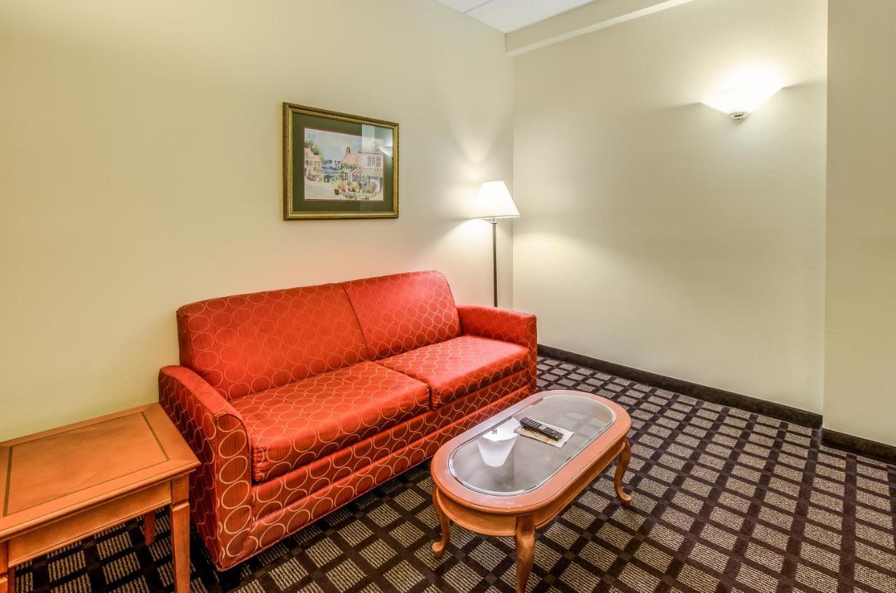 Savannah Gateway Hotel & Suites Georgetown ภายนอก รูปภาพ